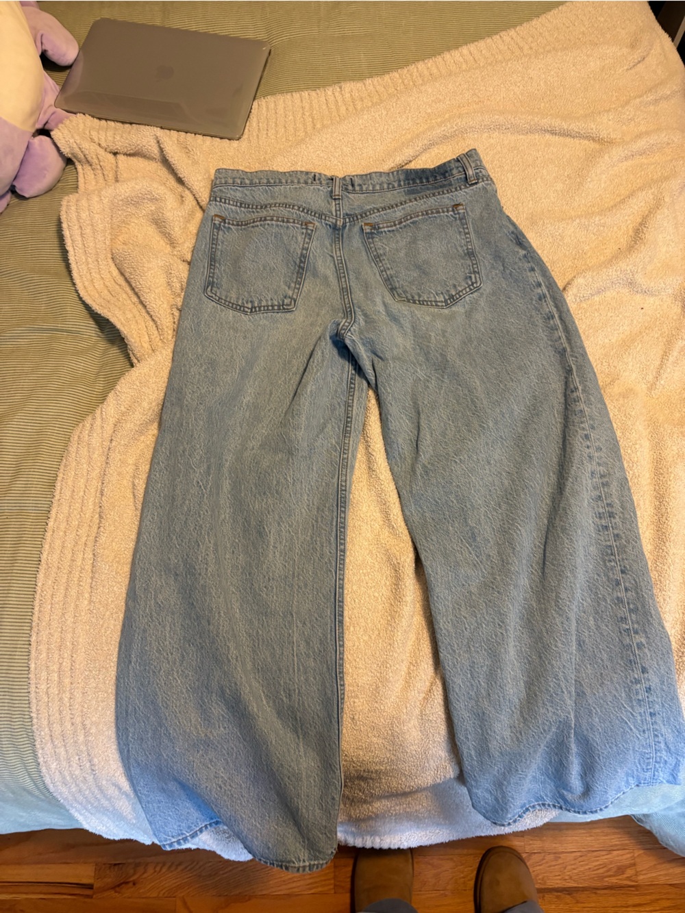 Abercrombie the ultra loose low rise jeans - Picture 2 of 3